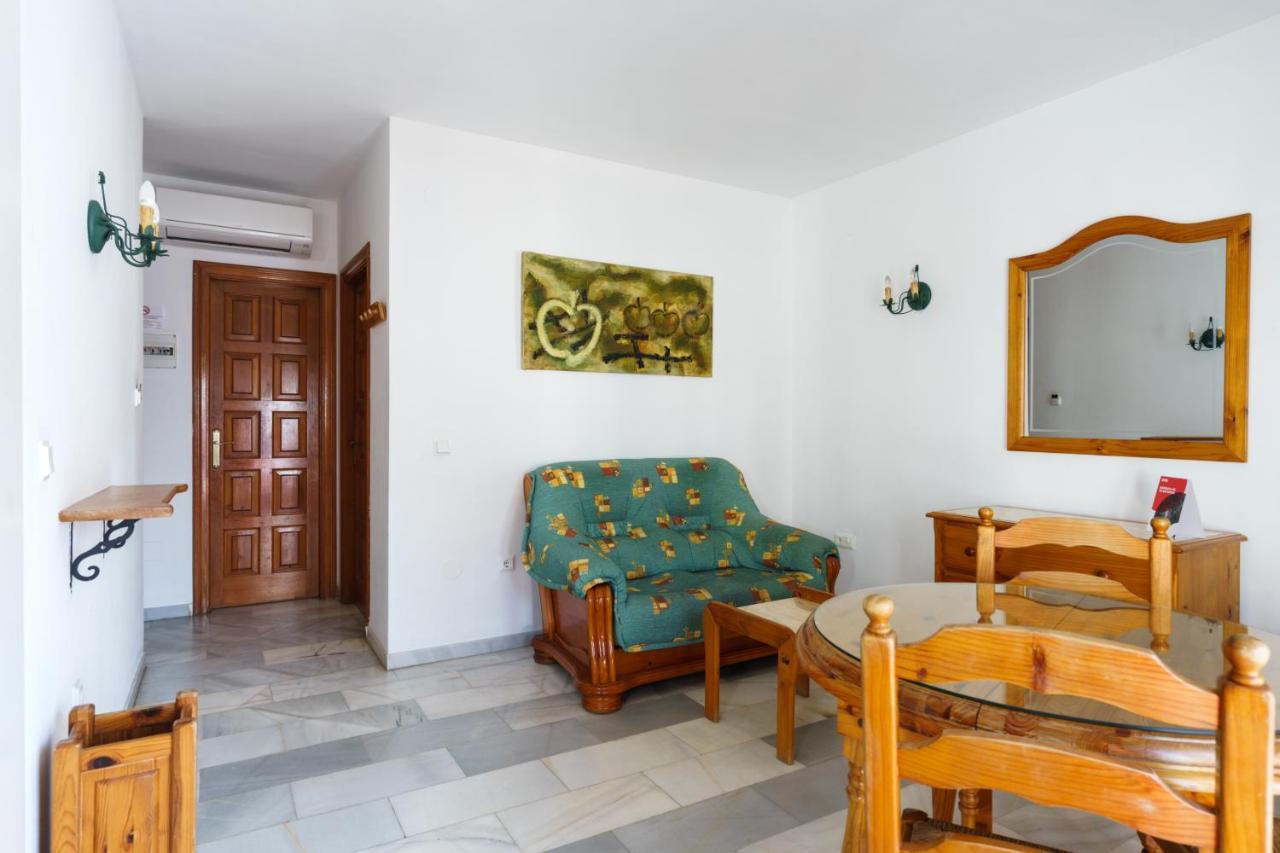 Apartamentos Pepe Mesa Nerja Eksteriør billede